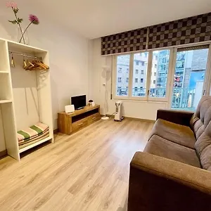 https://apartamentos-sky-3000.andorra-la-vella-hotels.net